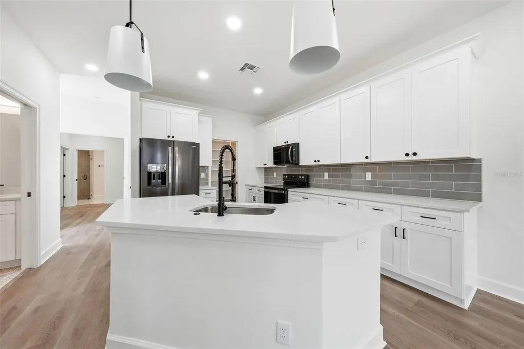 1020 Farmstead Street Eustis FL 32736