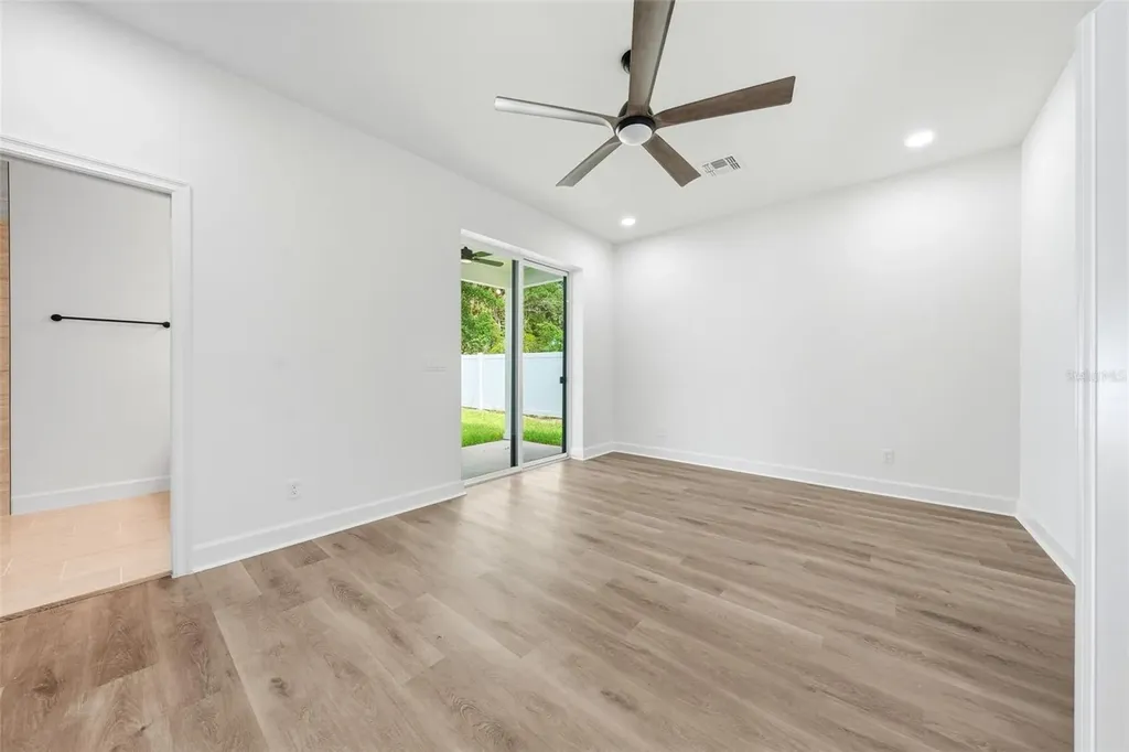 1020 Farmstead Street Eustis FL 32736