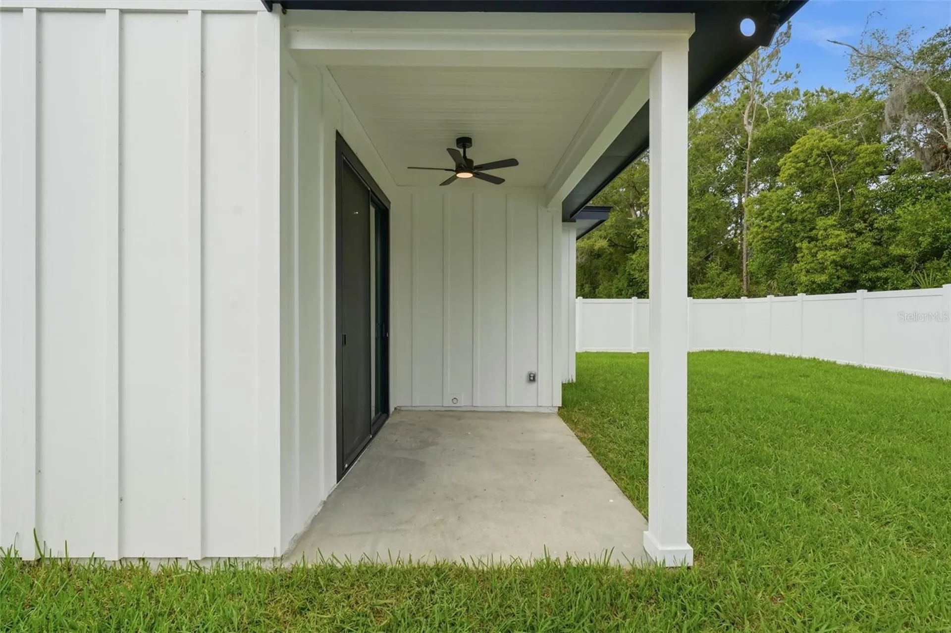 1020 Farmstead Street Eustis FL 32736