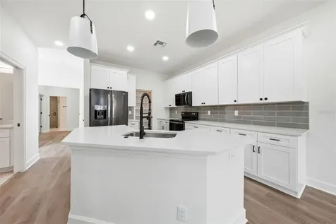 1020 Farmstead Street Eustis FL 32736