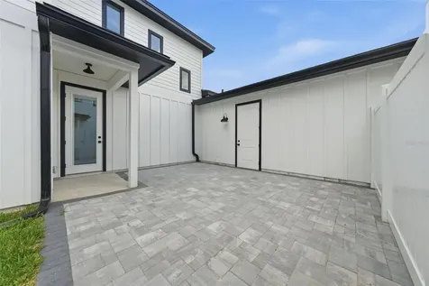 1020 Farmstead Street Eustis FL 32736