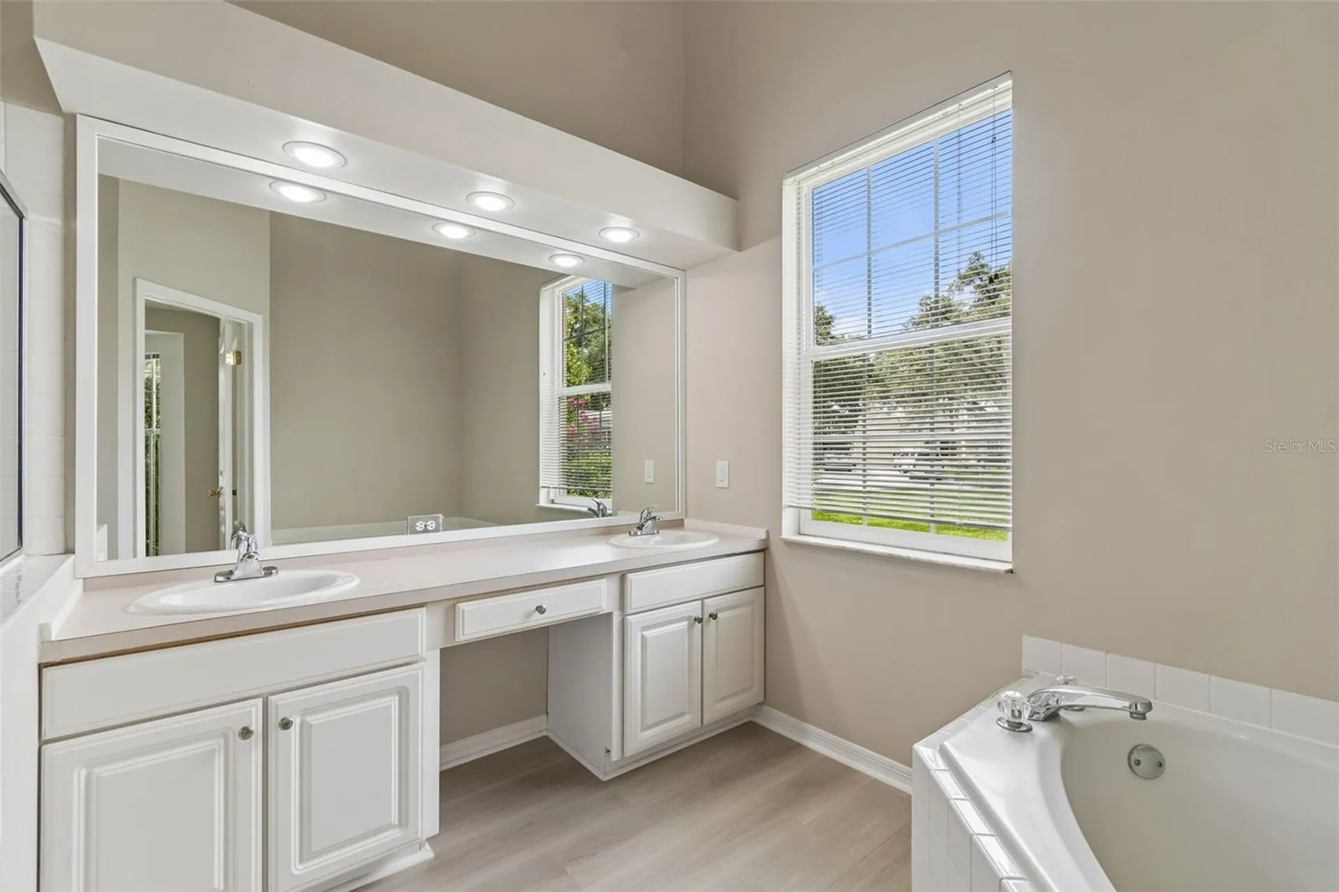 4910 Ebensburg Drive Tampa FL 33647