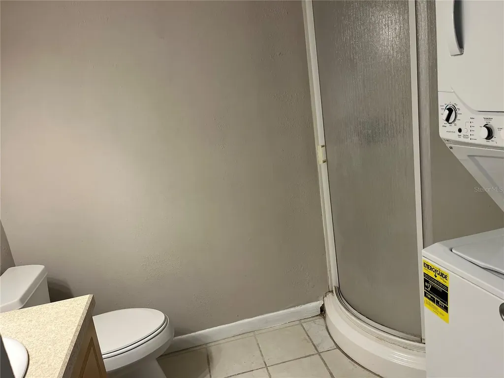 6142 Peregrine Avenue Orlando FL 32819