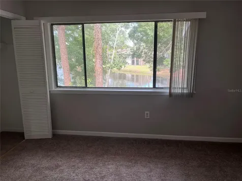 6142 Peregrine Avenue Orlando FL 32819