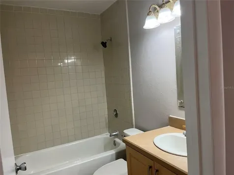 6142 Peregrine Avenue Orlando FL 32819