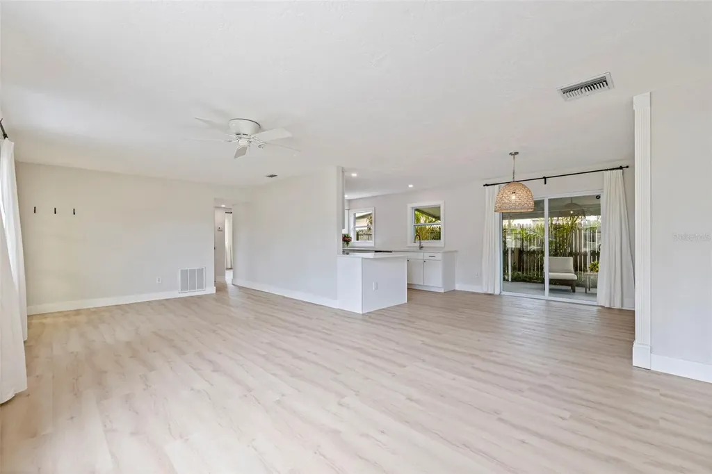 4191 Cherry Street NE St Petersburg FL 33703