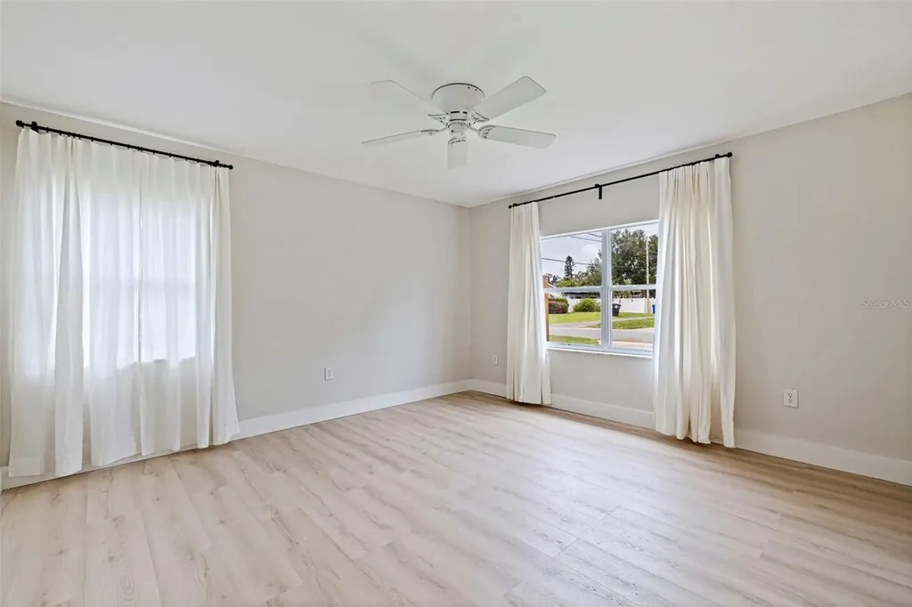 4191 Cherry Street NE St Petersburg FL 33703