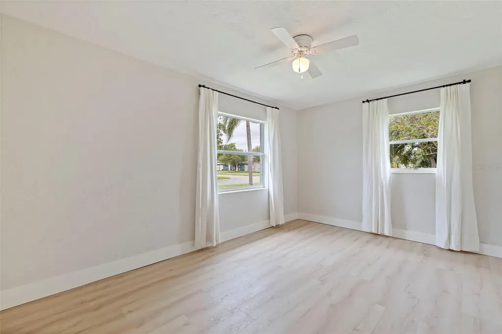 4191 Cherry Street NE St Petersburg FL 33703