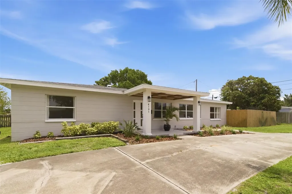 4191 Cherry Street NE St Petersburg FL 33703