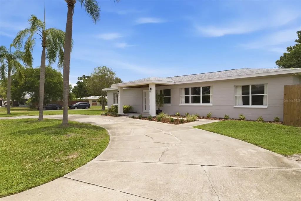 4191 Cherry Street NE St Petersburg FL 33703