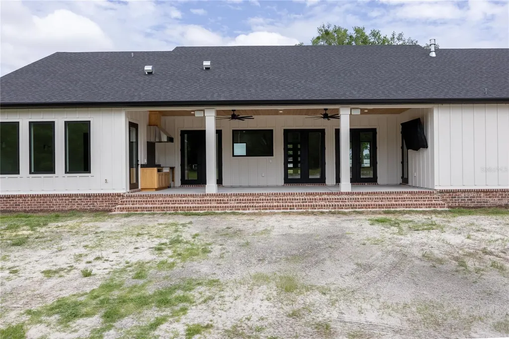 1224 NW 143rd Street Newberry FL 32669