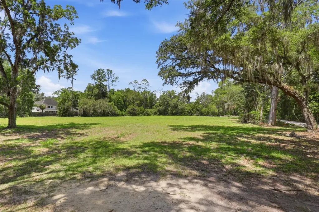 1224 NW 143rd Street Newberry FL 32669