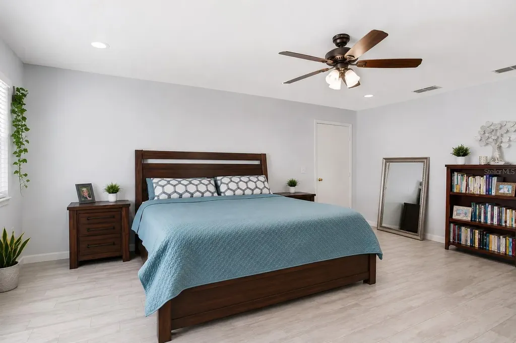 614 Sidney Circle Winter Haven FL 33880