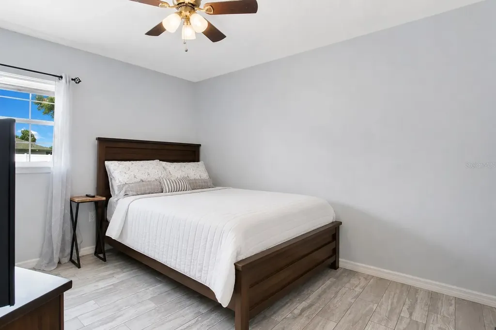 614 Sidney Circle Winter Haven FL 33880