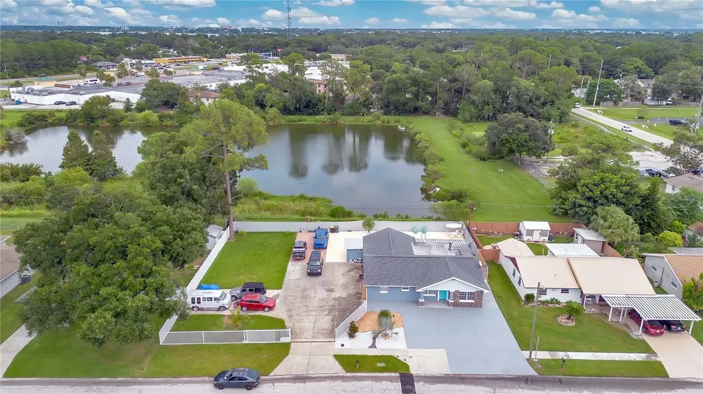 614 Sidney Circle Winter Haven FL 33880