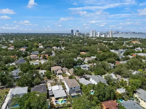 3300 W Wallcraft Avenue Tampa FL 33611