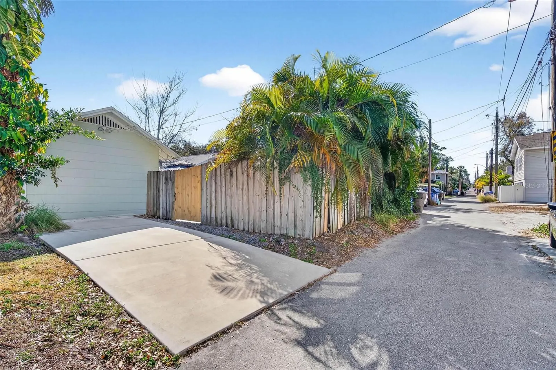 227 11th Avenue NE St Petersburg FL 33701