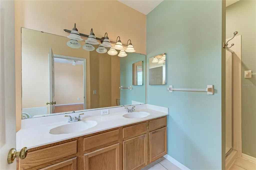 3931 Yellowstone Circle Sarasota FL 34233