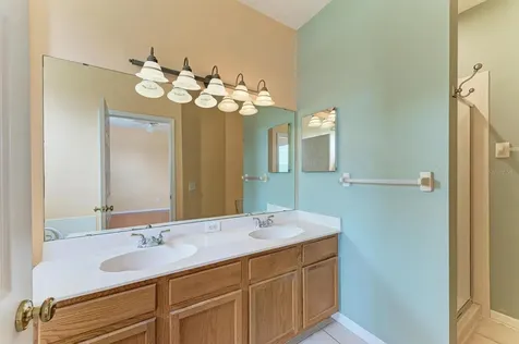 3931 Yellowstone Circle Sarasota FL 34233