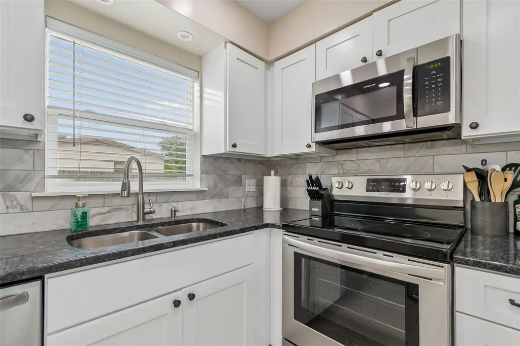 5501 82nd Avenue N Pinellas Park FL 33781