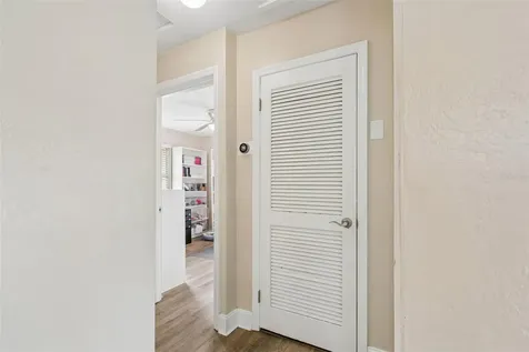 5501 82nd Avenue N Pinellas Park FL 33781