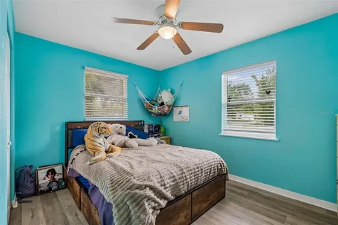 5501 82nd Avenue N Pinellas Park FL 33781