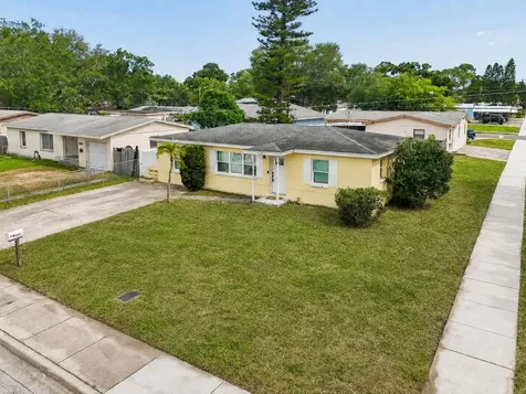 5501 82nd Avenue N Pinellas Park FL 33781