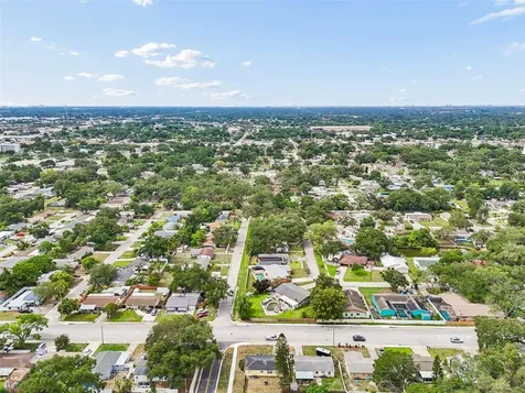 5501 82nd Avenue N Pinellas Park FL 33781