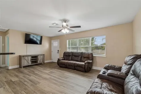 5501 82nd Avenue N Pinellas Park FL 33781