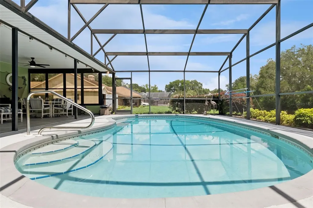 28646 Tammi Drive Tavares FL 32778