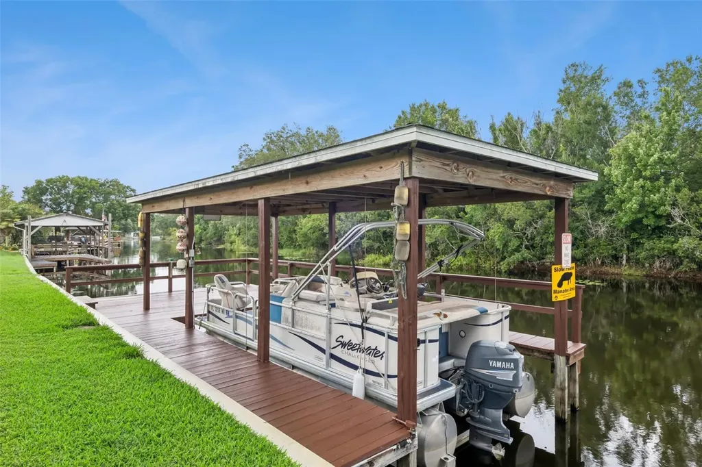 28646 Tammi Drive Tavares FL 32778