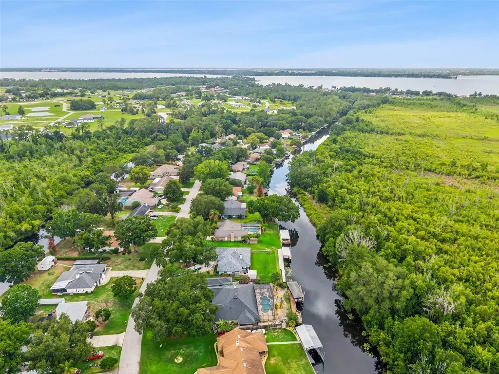 28646 Tammi Drive Tavares FL 32778