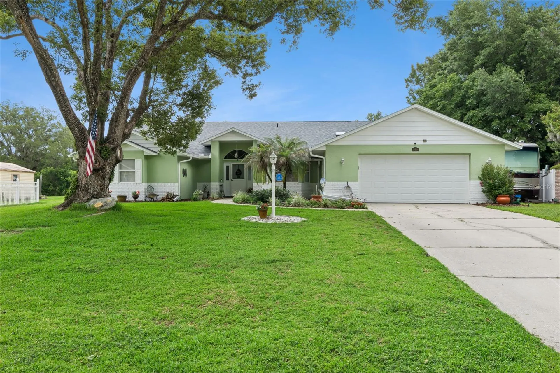 28646 Tammi Drive Tavares FL 32778