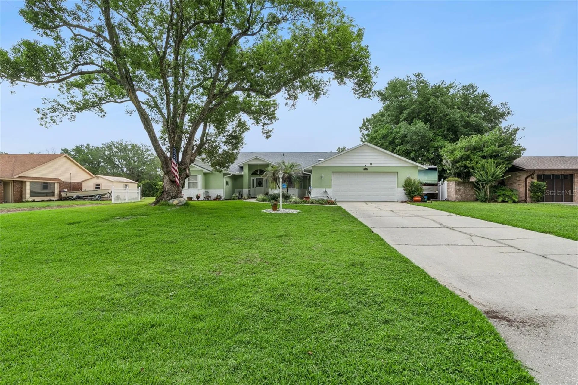 28646 Tammi Drive Tavares FL 32778