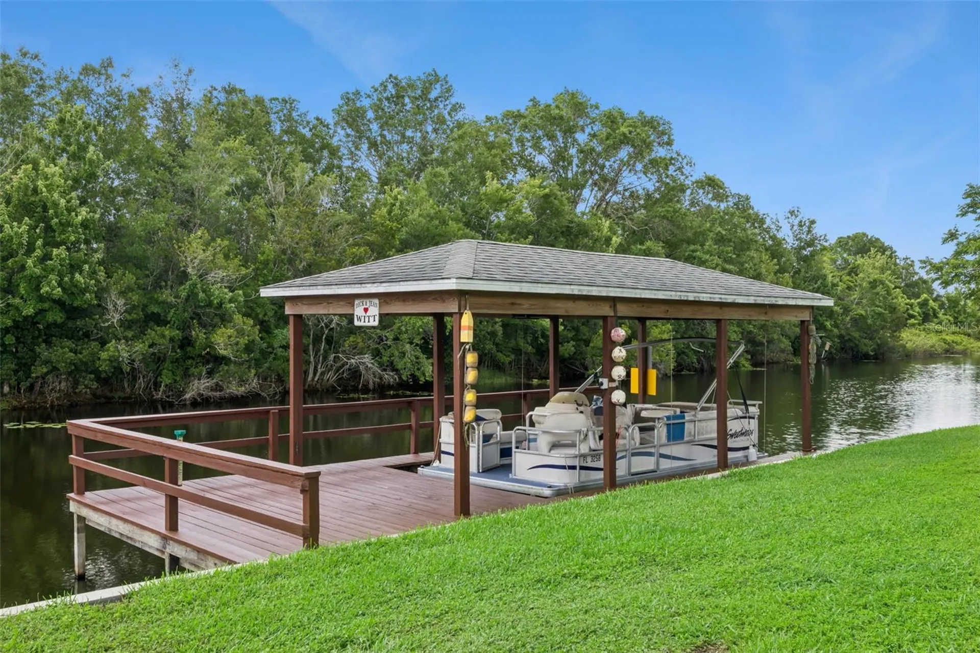 28646 Tammi Drive Tavares FL 32778