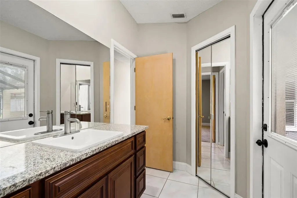 18162 Autumn Lake Boulevard Hudson FL 34667