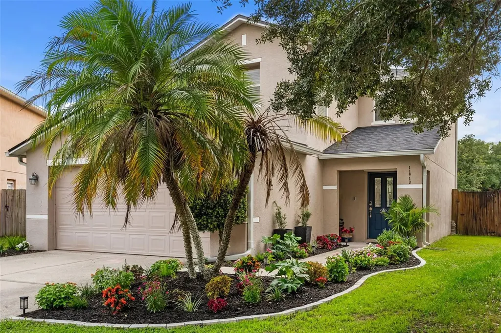 11913 Mango Groves Boulevard Seffner FL 33584