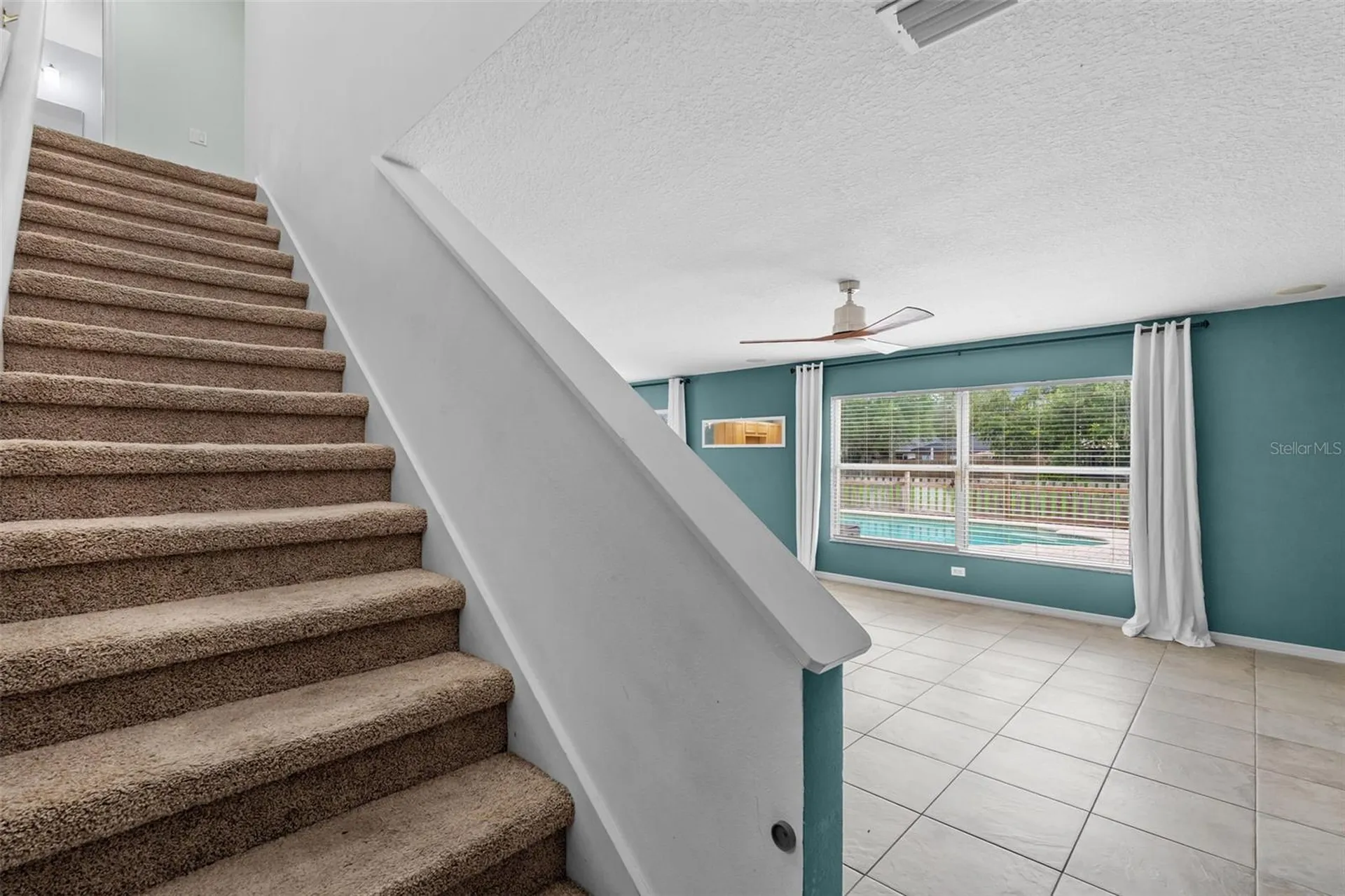 11913 Mango Groves Boulevard Seffner FL 33584