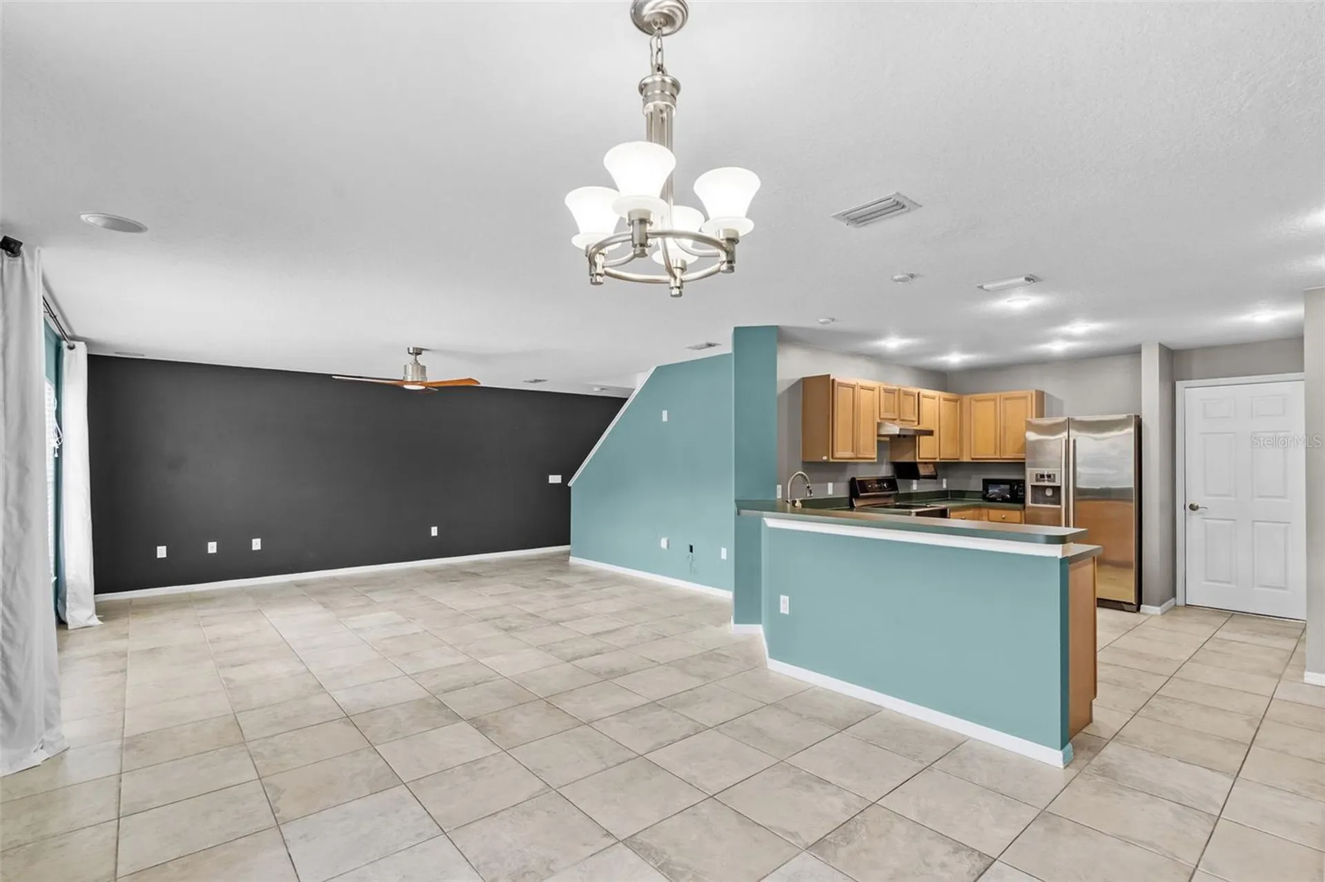 11913 Mango Groves Boulevard Seffner FL 33584
