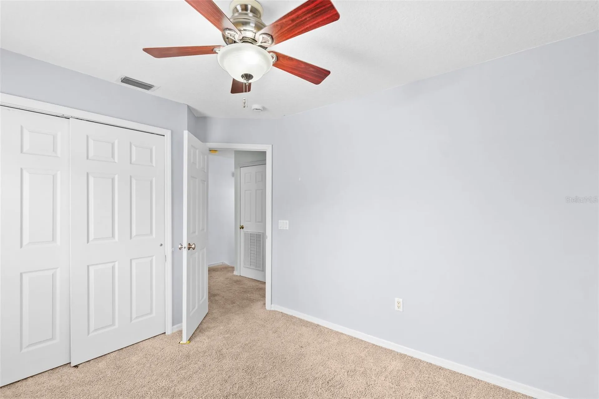 11913 Mango Groves Boulevard Seffner FL 33584