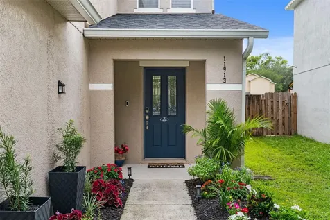 11913 Mango Groves Boulevard Seffner FL 33584