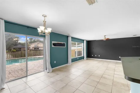 11913 Mango Groves Boulevard Seffner FL 33584
