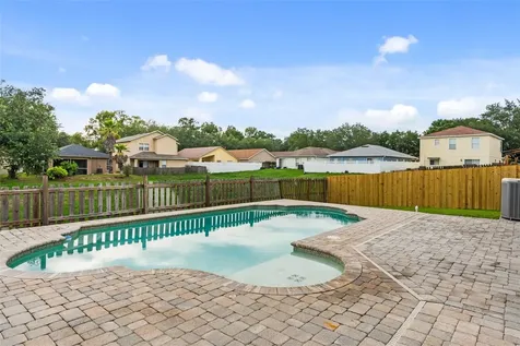 11913 Mango Groves Boulevard Seffner FL 33584