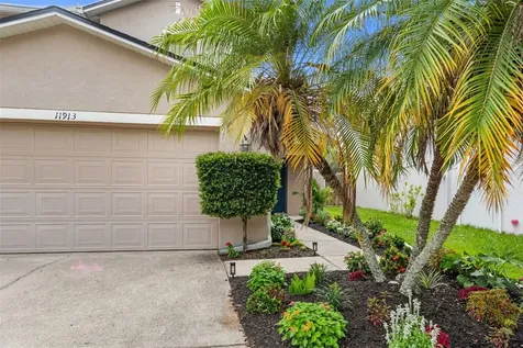 11913 Mango Groves Boulevard Seffner FL 33584