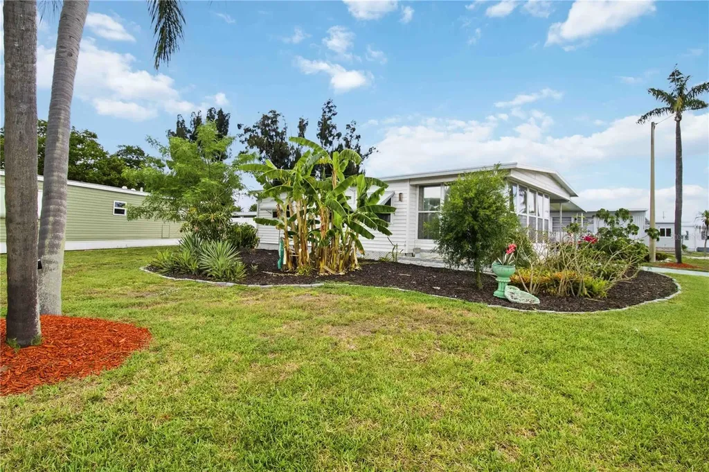 5402 Chateau Lane Bradenton FL 34207