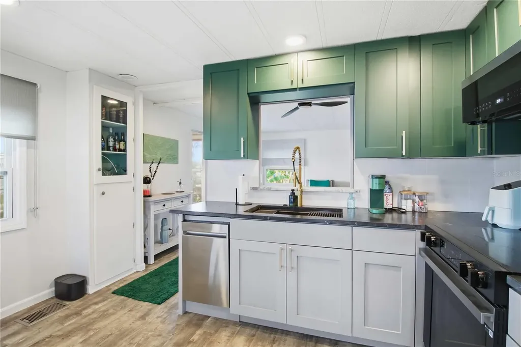 5402 Chateau Lane Bradenton FL 34207
