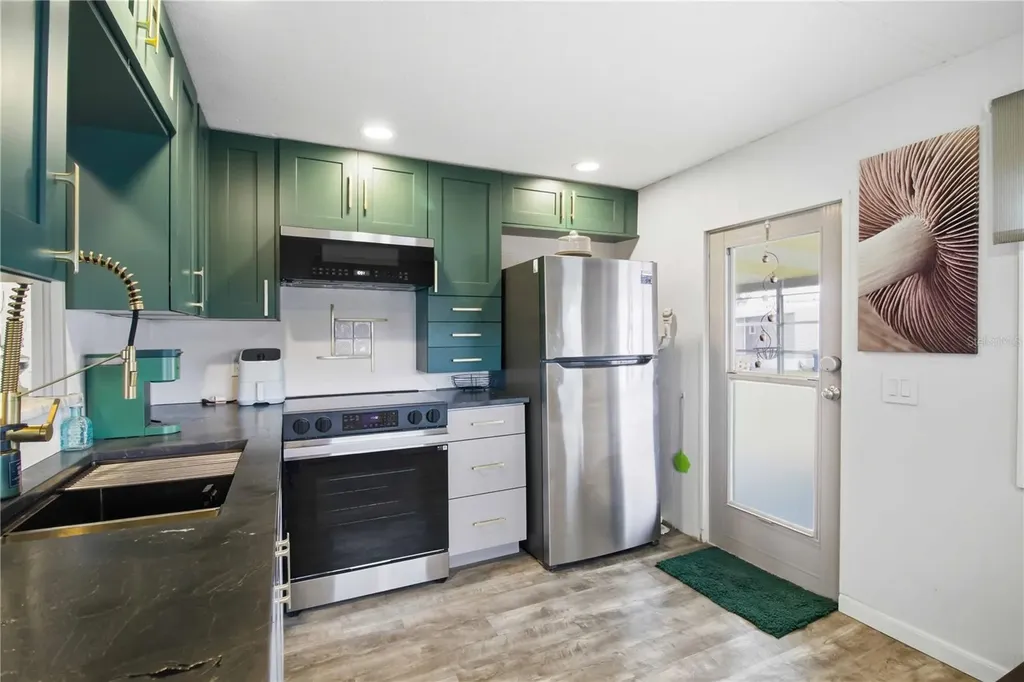 5402 Chateau Lane Bradenton FL 34207