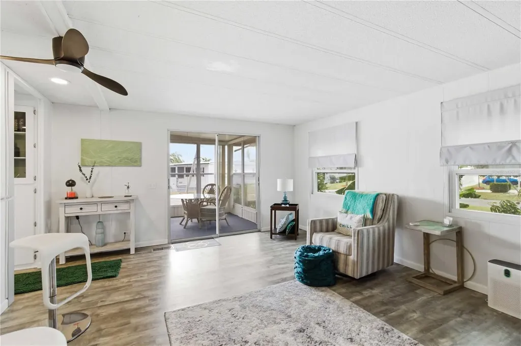 5402 Chateau Lane Bradenton FL 34207