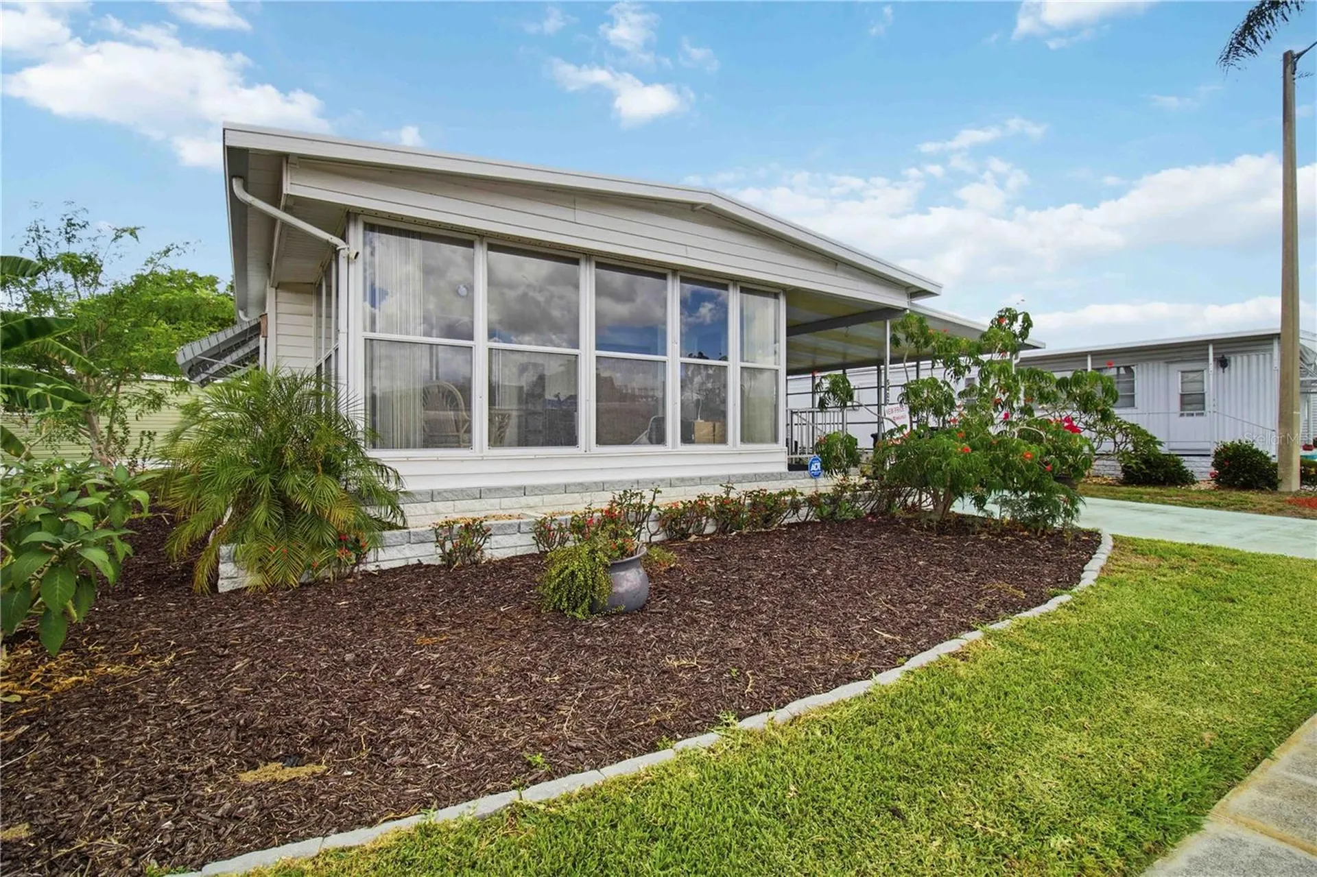 5402 Chateau Lane Bradenton FL 34207