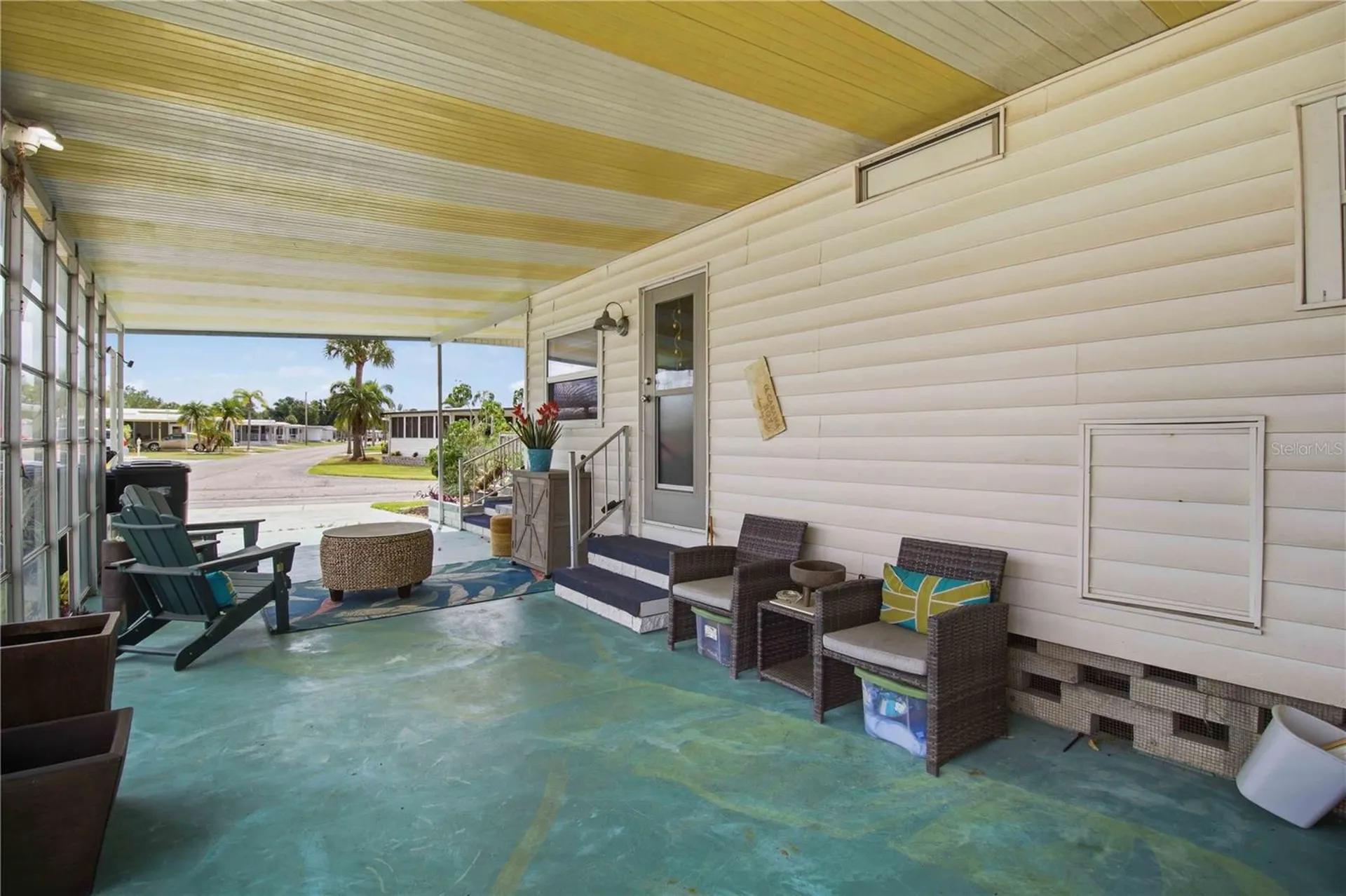5402 Chateau Lane Bradenton FL 34207